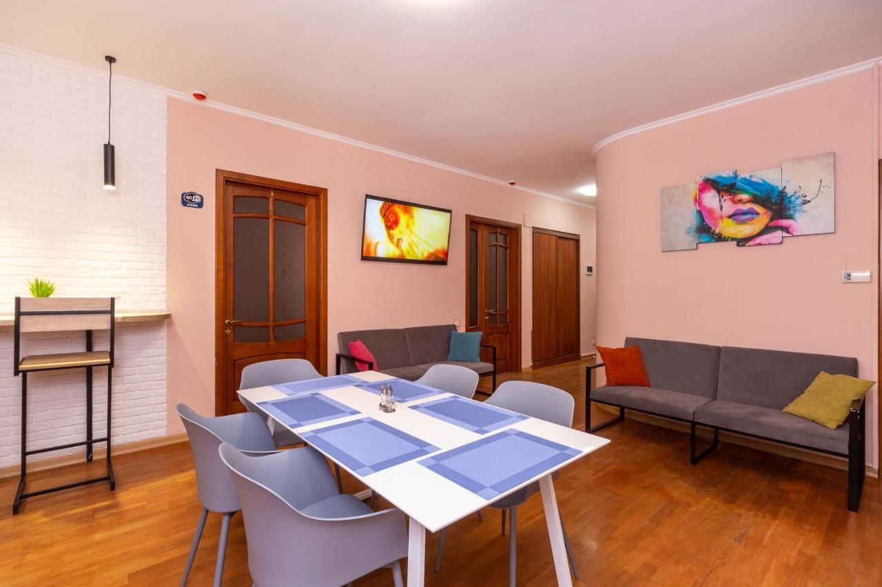 Хостел Friends House Oděsa Exteriér fotografie