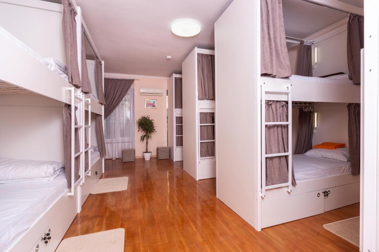 Хостел Friends House Oděsa Exteriér fotografie