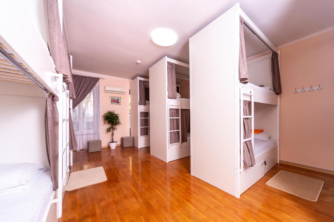 Хостел Friends House Oděsa Exteriér fotografie